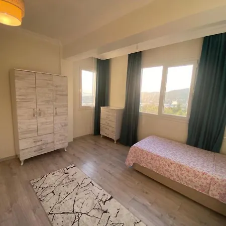Charming Flat With Nice View And Garden In Apartment *